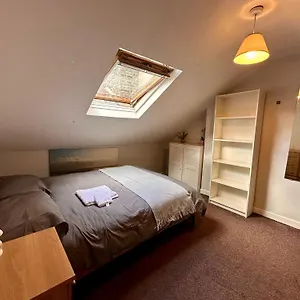  Homestay Spacious In